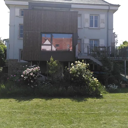 Апартаменты La Maison Bleue